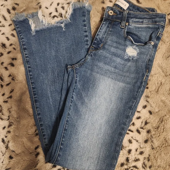 Special A Flared Jeans - Picture 2 of 12